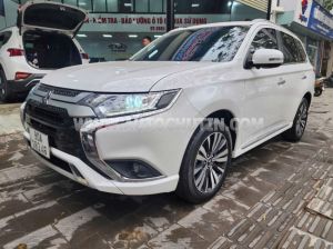 Xe Mitsubishi Outlander 2.0 CVT 2022