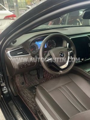 Xe VinFast Lux A 2.0 Tiêu chuẩn 2022