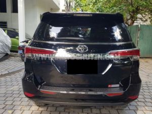 Xe Toyota Fortuner 2.7V 4x2 AT 2017