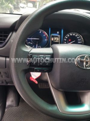 Xe Toyota Fortuner 2.4L 4x2 AT 2024