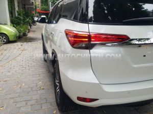 Xe Toyota Fortuner 2.4L 4x2 AT 2024