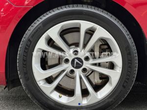 Xe VinFast Lux A 2.0 Base 2.0 AT 2021