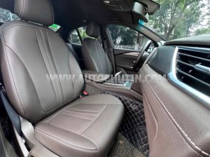 Xe VinFast Lux A 2.0 Base 2.0 AT 2021