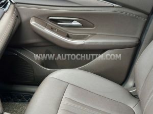 Xe VinFast Lux A 2.0 Base 2.0 AT 2021