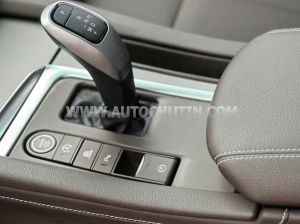 Xe VinFast Lux A 2.0 Base 2.0 AT 2021