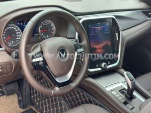 Xe VinFast Lux A 2.0 Base 2.0 AT 2021
