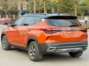 Xe Kia Seltos Premium 1.4 AT 2020